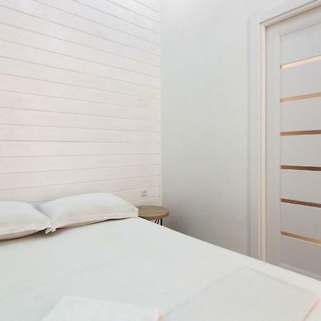 Leogrand One-Bedroom Apartments On Tugan-Baranovskogo 24 Lwów Zewnętrze zdjęcie