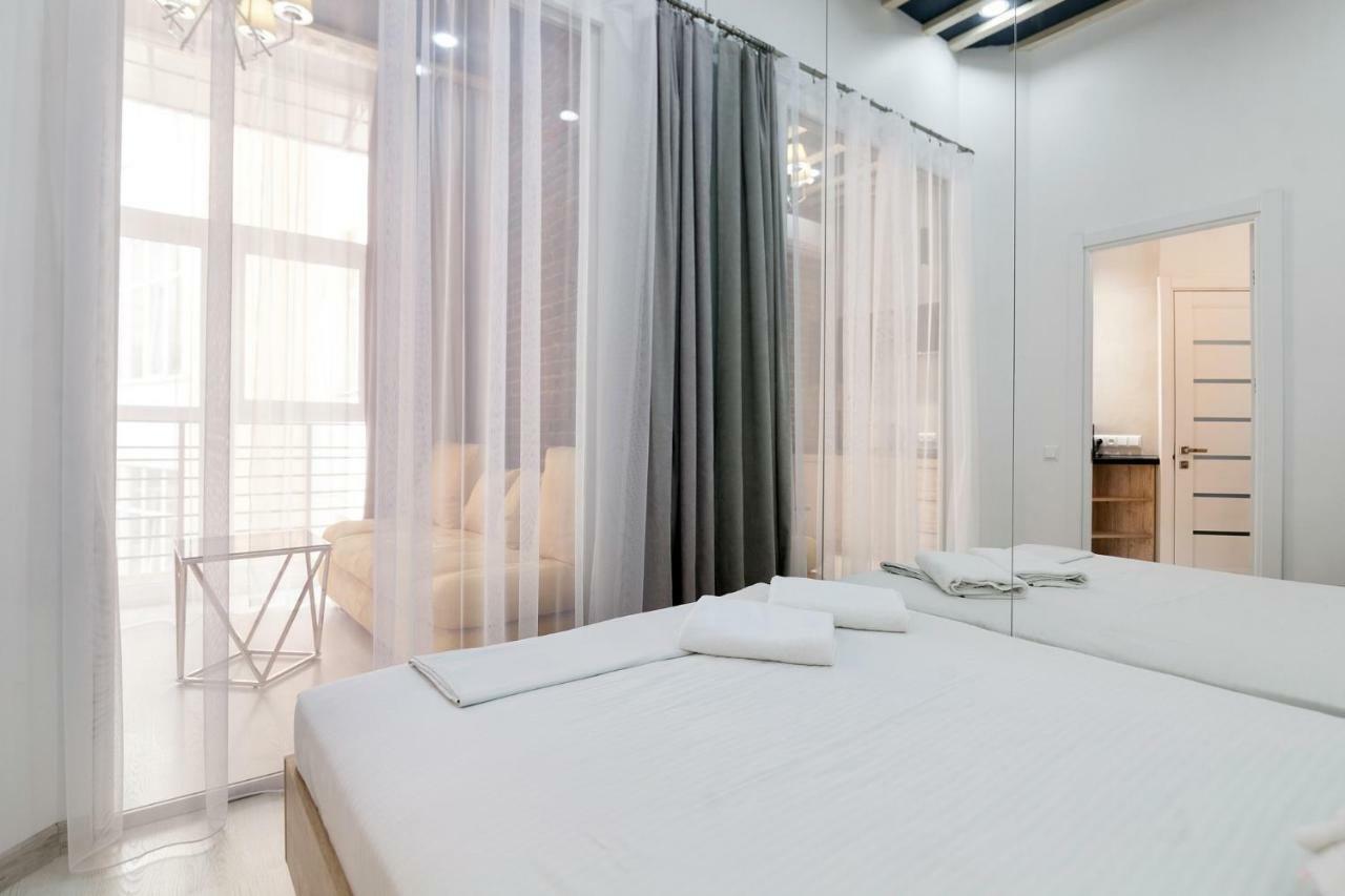 Leogrand One-Bedroom Apartments On Tugan-Baranovskogo 24 Lwów Zewnętrze zdjęcie