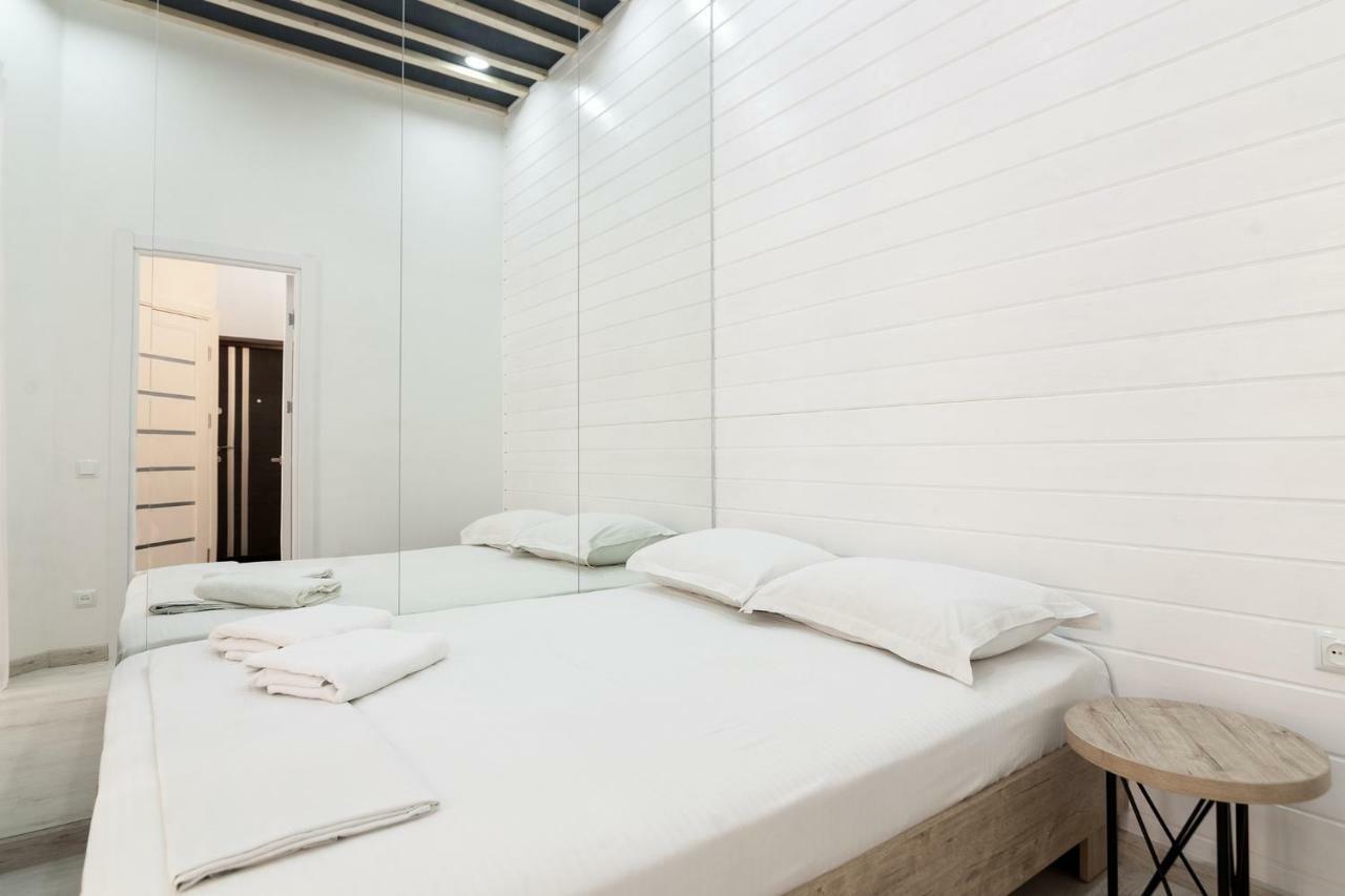 Leogrand One-Bedroom Apartments On Tugan-Baranovskogo 24 Lwów Zewnętrze zdjęcie